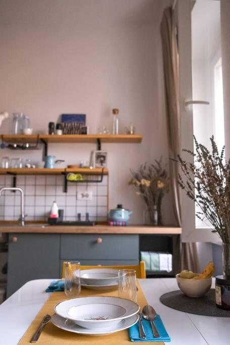 오파티아 Lovely Loft Studio W Patio & Garden 아파트 외부 사진